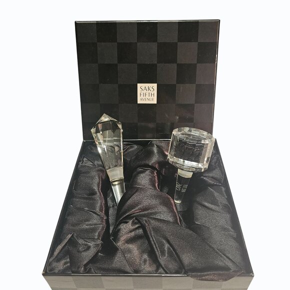 Saks Fifth Avenue Crystal Bottle Stoppers w Original Box - Picture 6 of 13